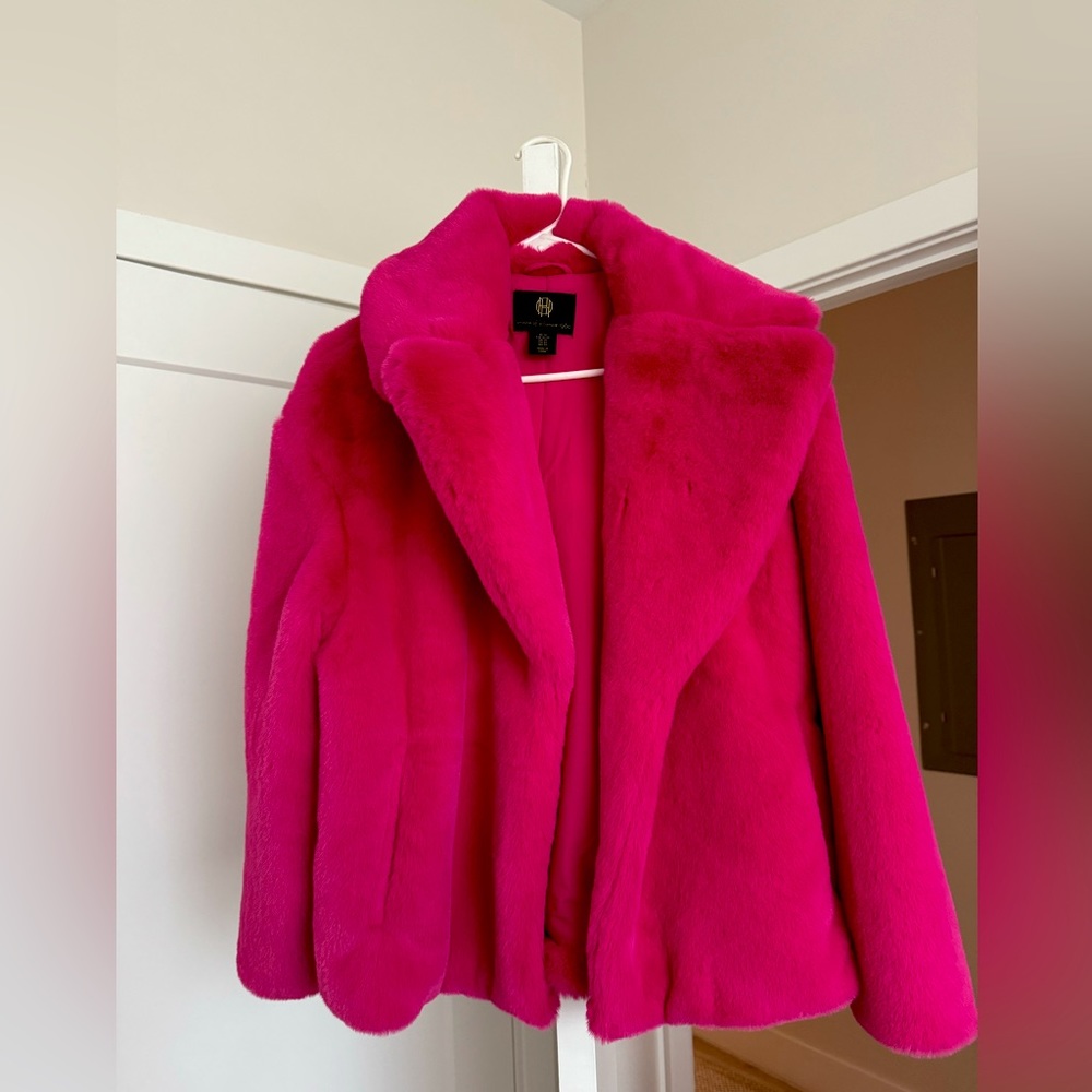 COPY - Pink furry comfy House of Harlow brand new jacket / coat